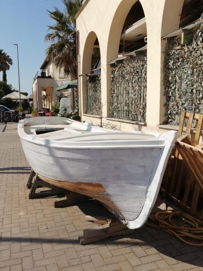 לידו די אוסטיה Roma Al Mare! Le Comete Del Borghetto מראה חיצוני תמונה